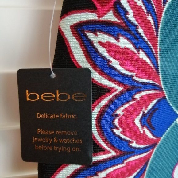 Fun Bodycon Bandage BEBE Mini skirt - Picture 2 of 3